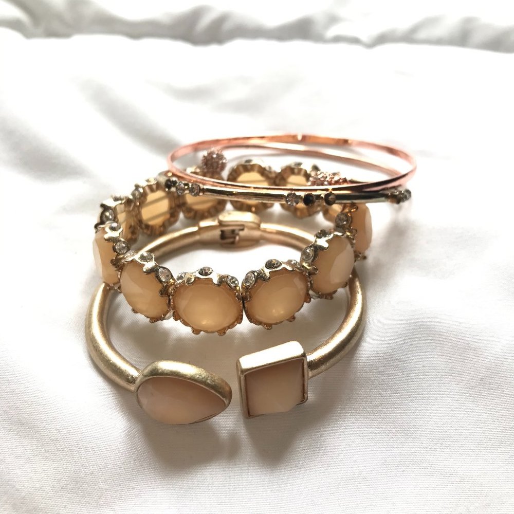 Charming Charlie | Set of 5 | Gold/Rose Bracelets